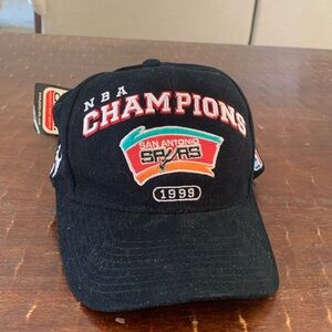 New with tags 1999 NBA Champion San Antonio Spurs hat